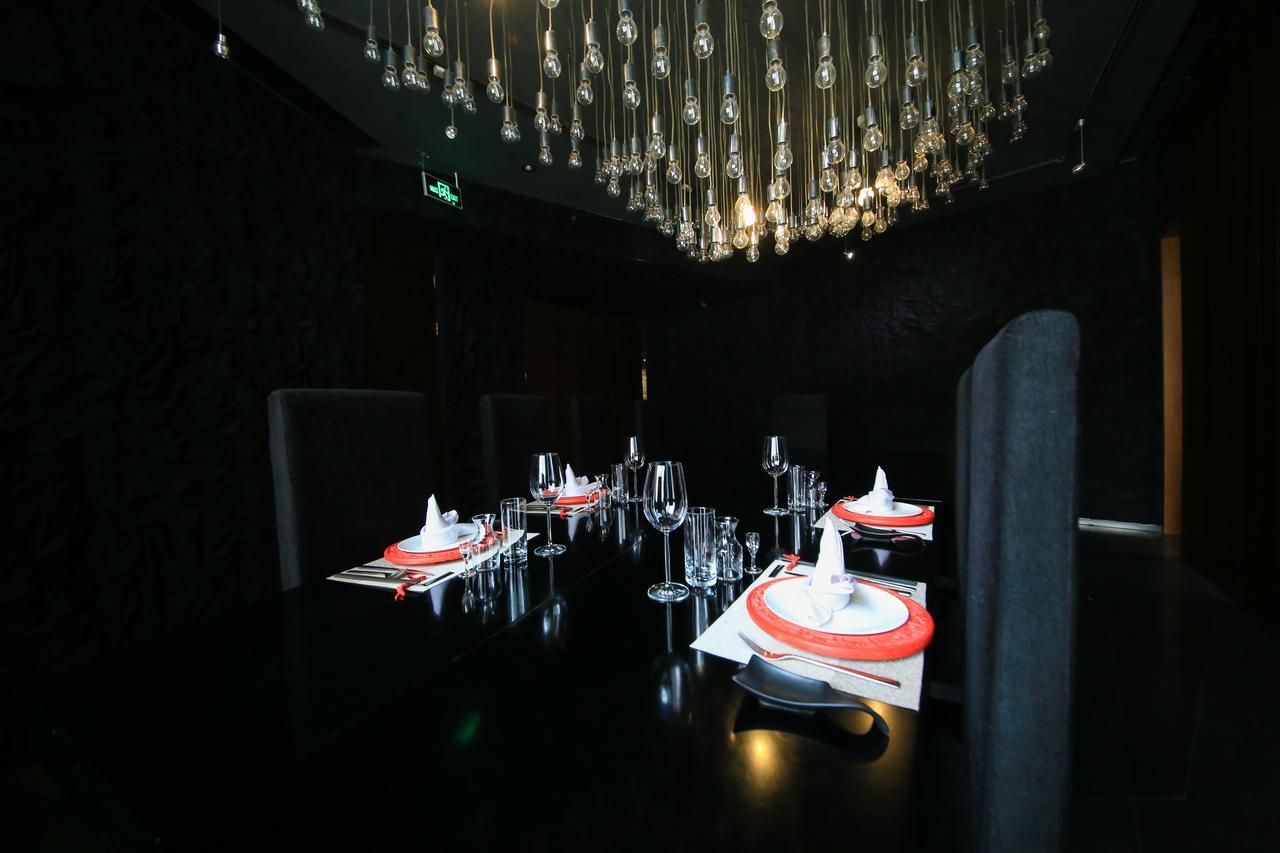 The Emperor Tiananmen Beijing 호텔 외부 사진 Restaurant "Le Celler"